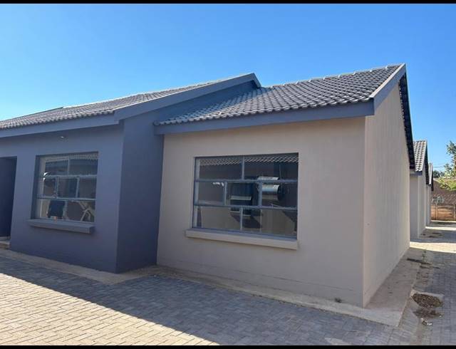2 BEDROOM PROPERTY TO RENT IN MOKOPANE CENTRAL
